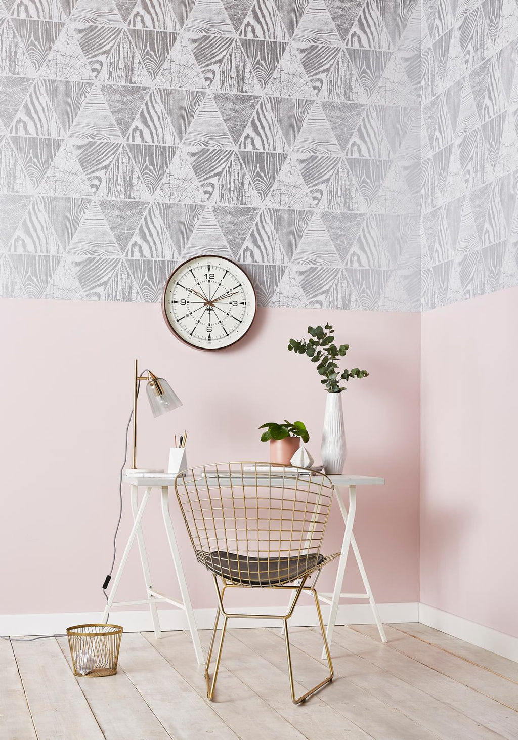 Geo Grain Silver Wallpaper
