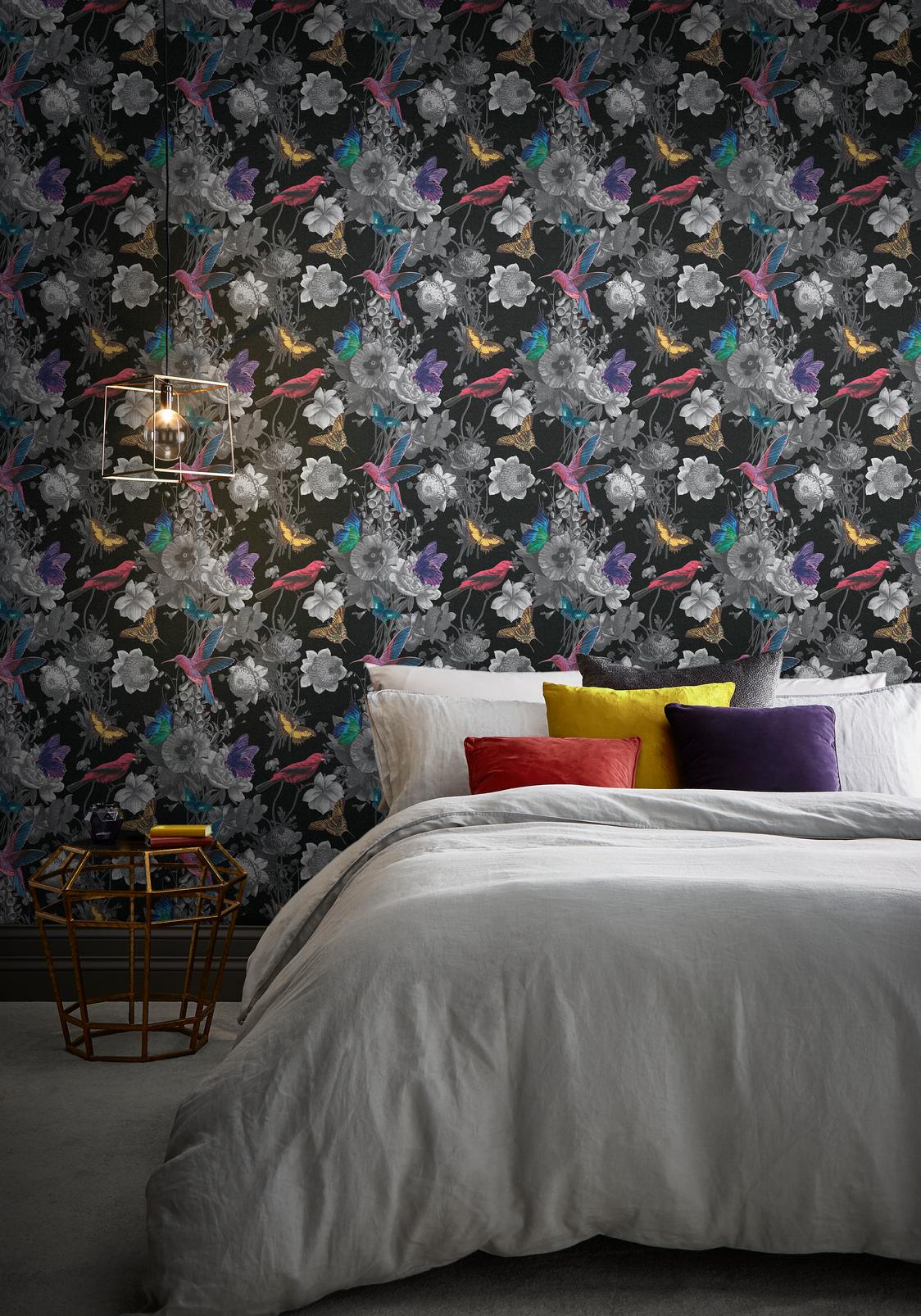 Jardin Black Wallpaper