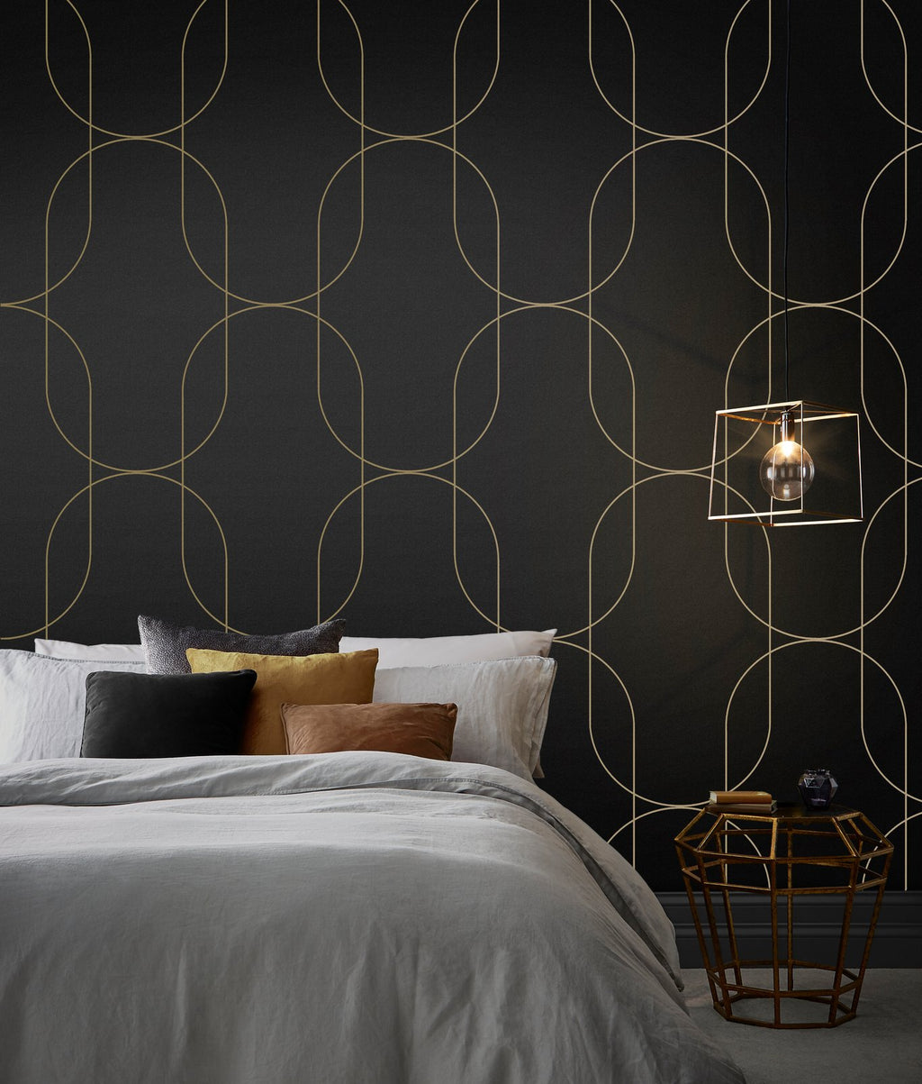 Palais Black & Gold Wallpaper