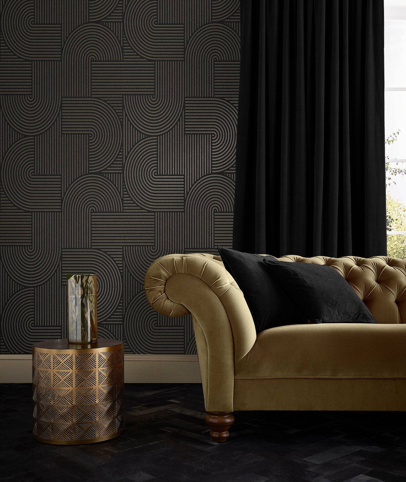 Centra Black Wallpaper