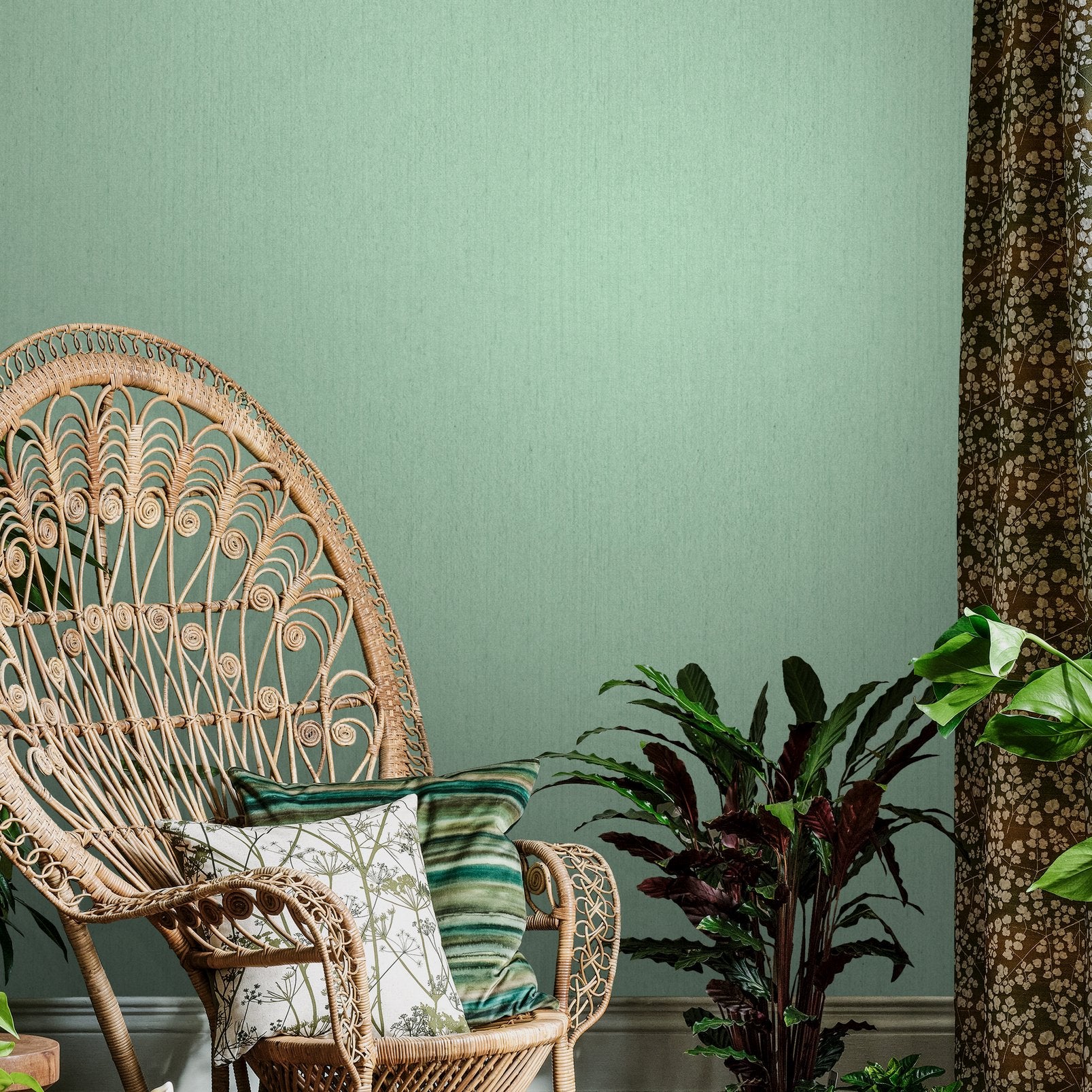 Tisbury Verdigris Wallpaper by Clarissa Hulse