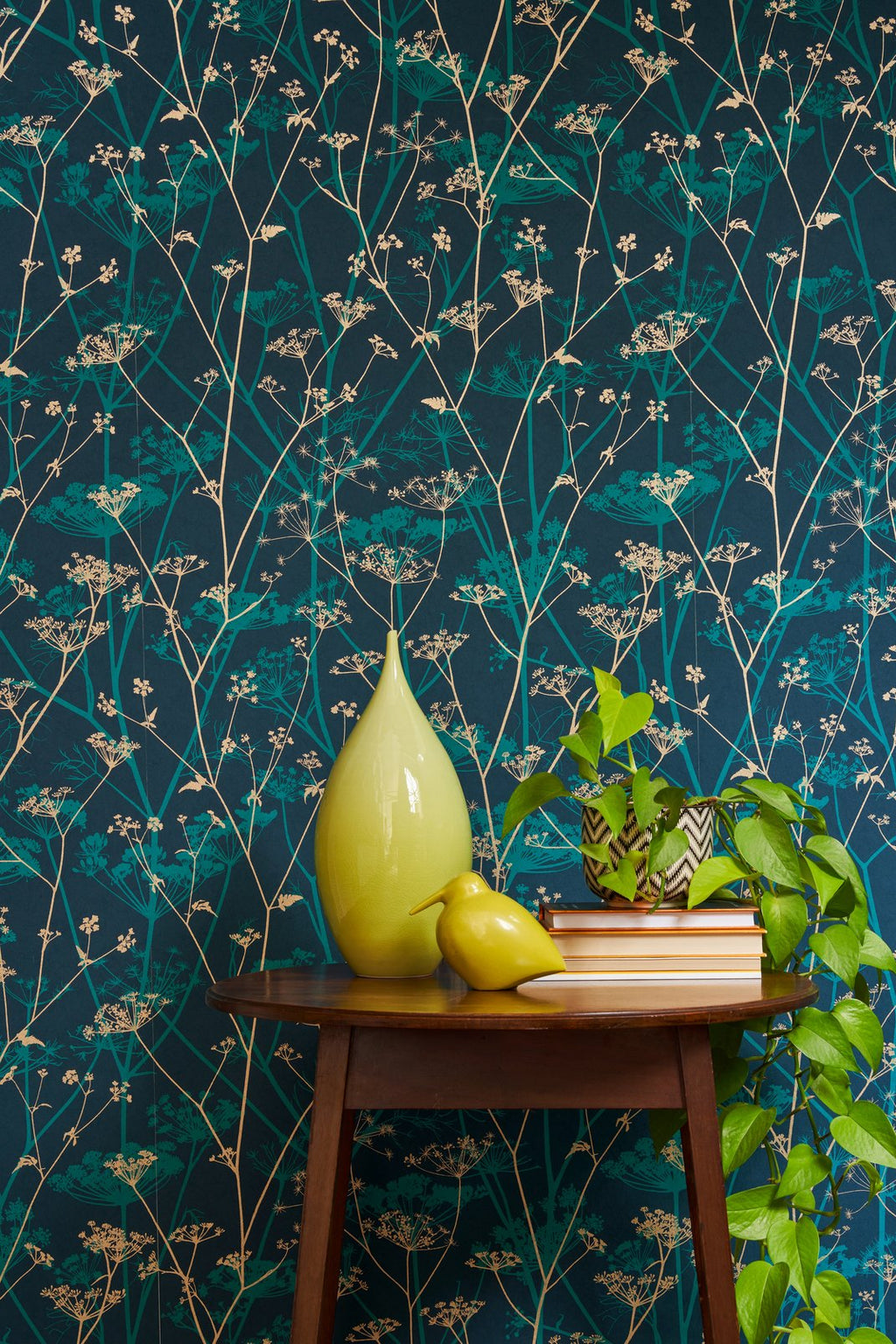 Wild Chervil Kingfisher & Gold Wallpaper by Clarissa Hulse