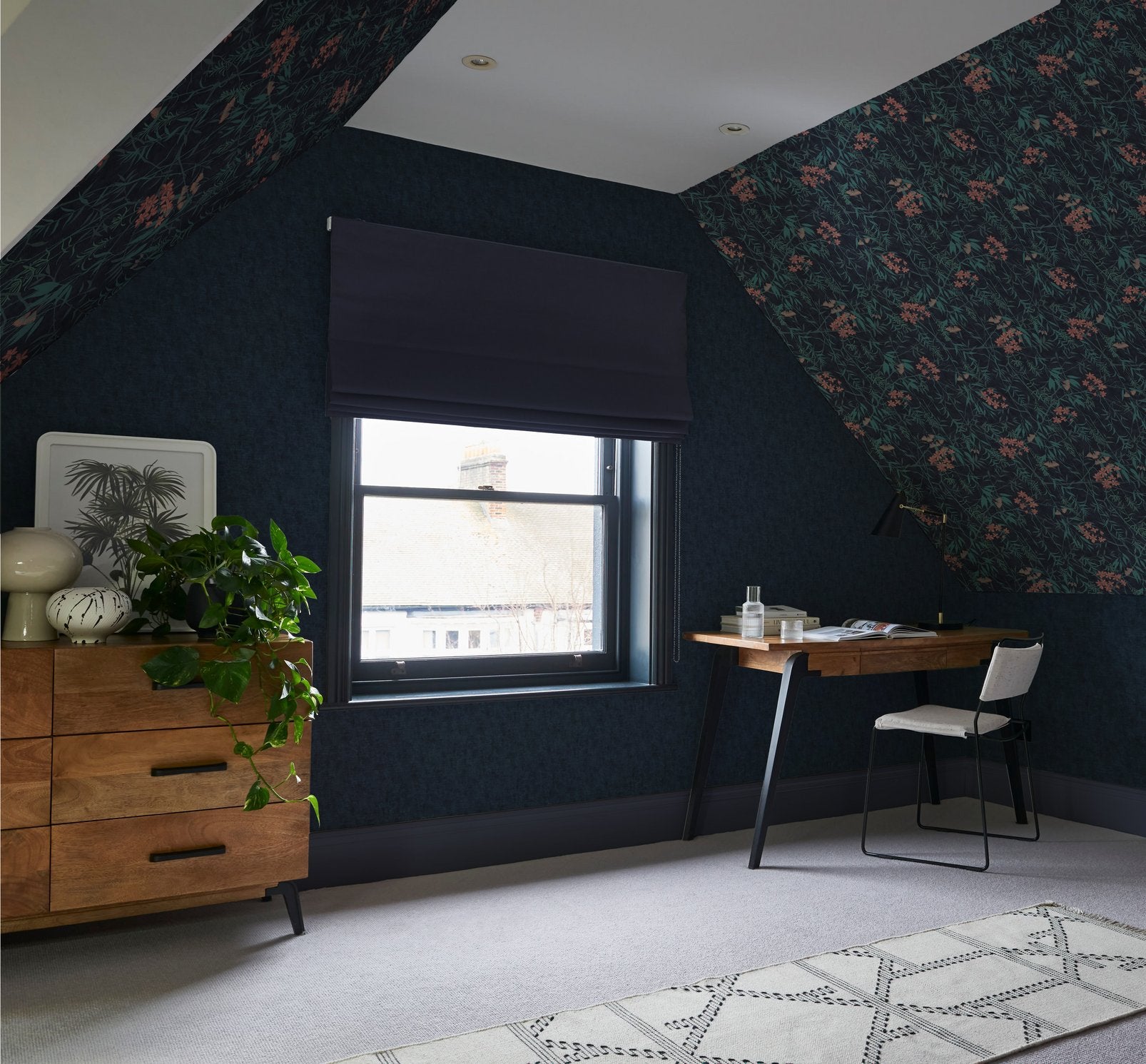 Organdy Silk Midnight Wallpaper