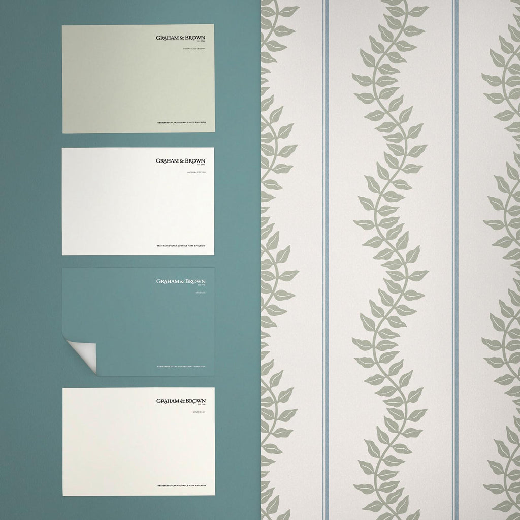Laurel Leaf Stripe Sky & Green Wallpaper