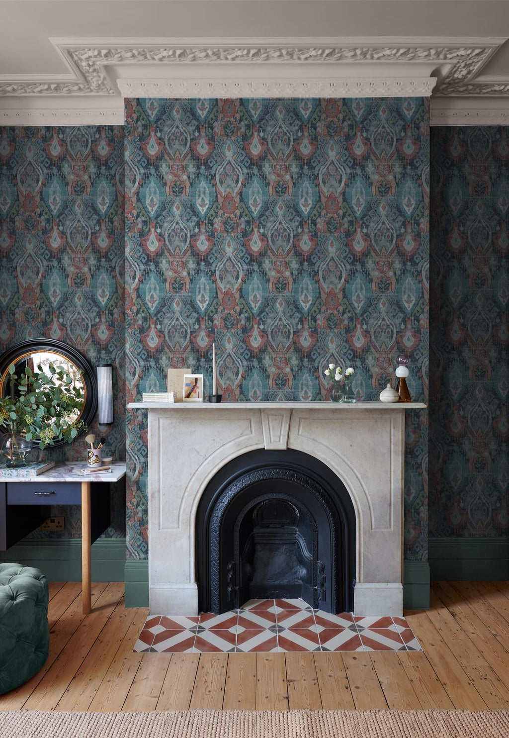 Daraee Tapestry Blue Wallpaper