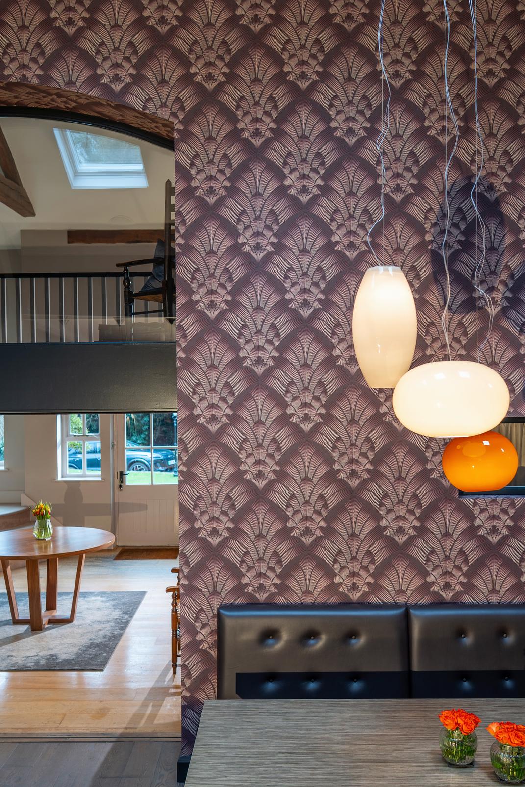 Renaissance Divine Damson Wallpaper
