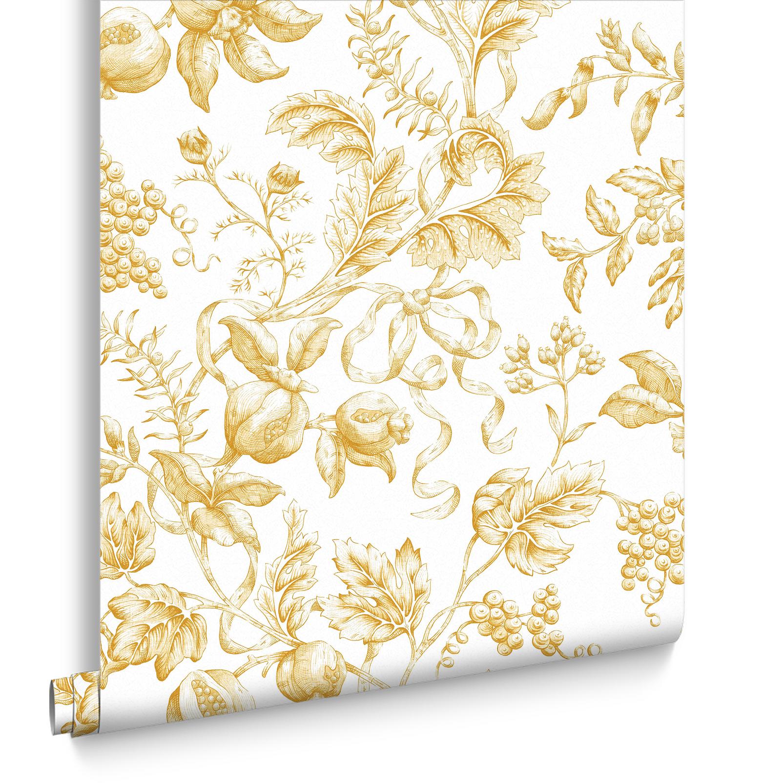 Roman Creme Brulee Wallpaper