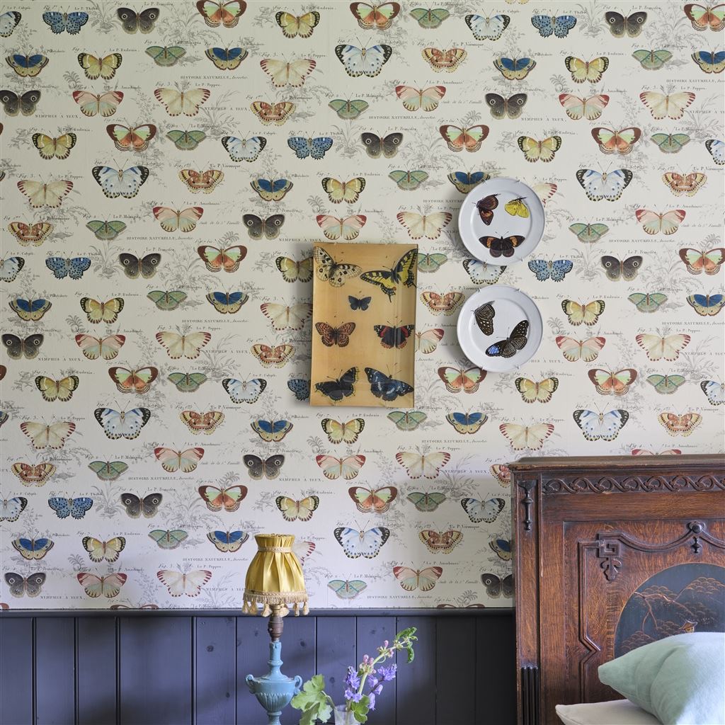 Butterfly Studies Parchment (Picture Book Wallpapers II)