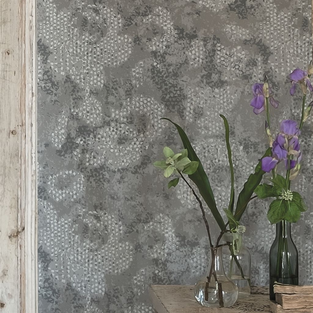 Udyana - Graphite (The Edit - Plain & Textured WALLPAPER Volume I)