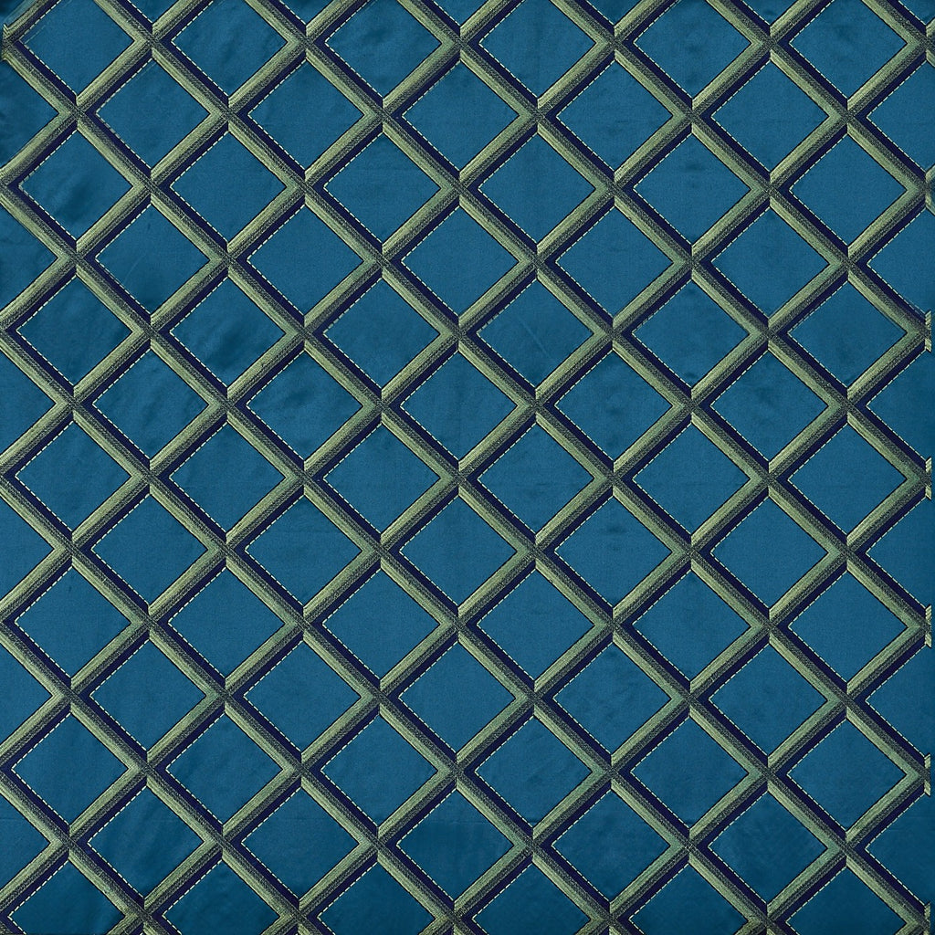 Encore Peacock