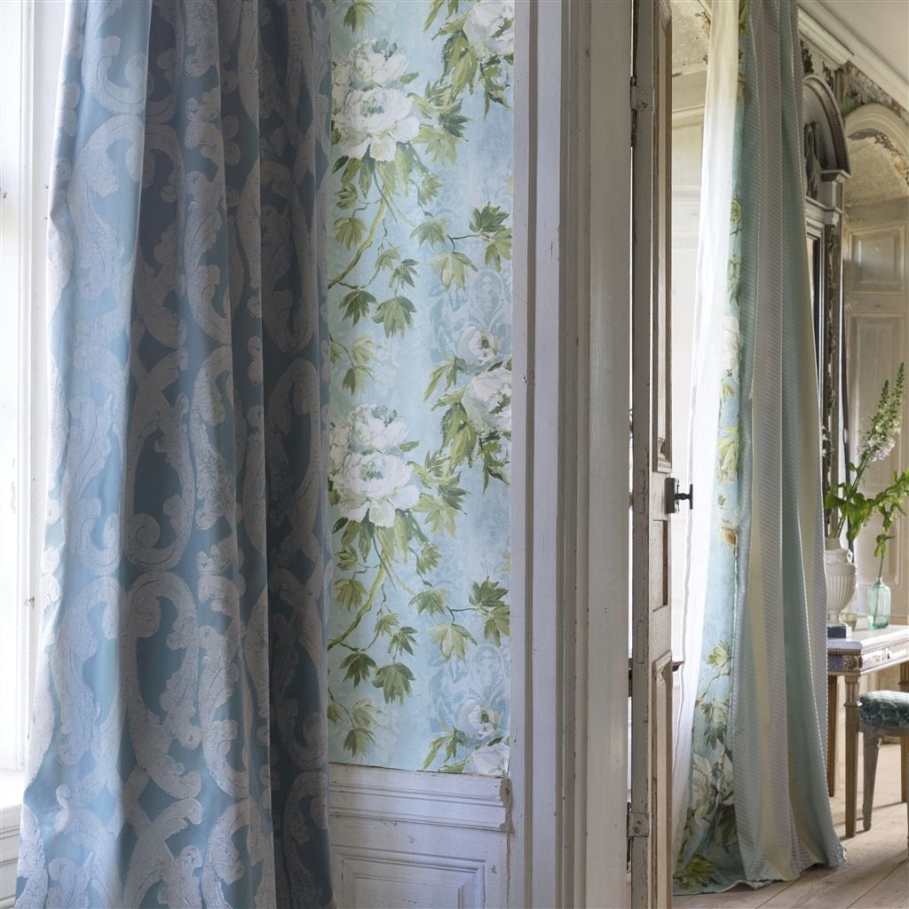 Floreale - Celadon (The Edit - Flowers Wallpaper Volume I)