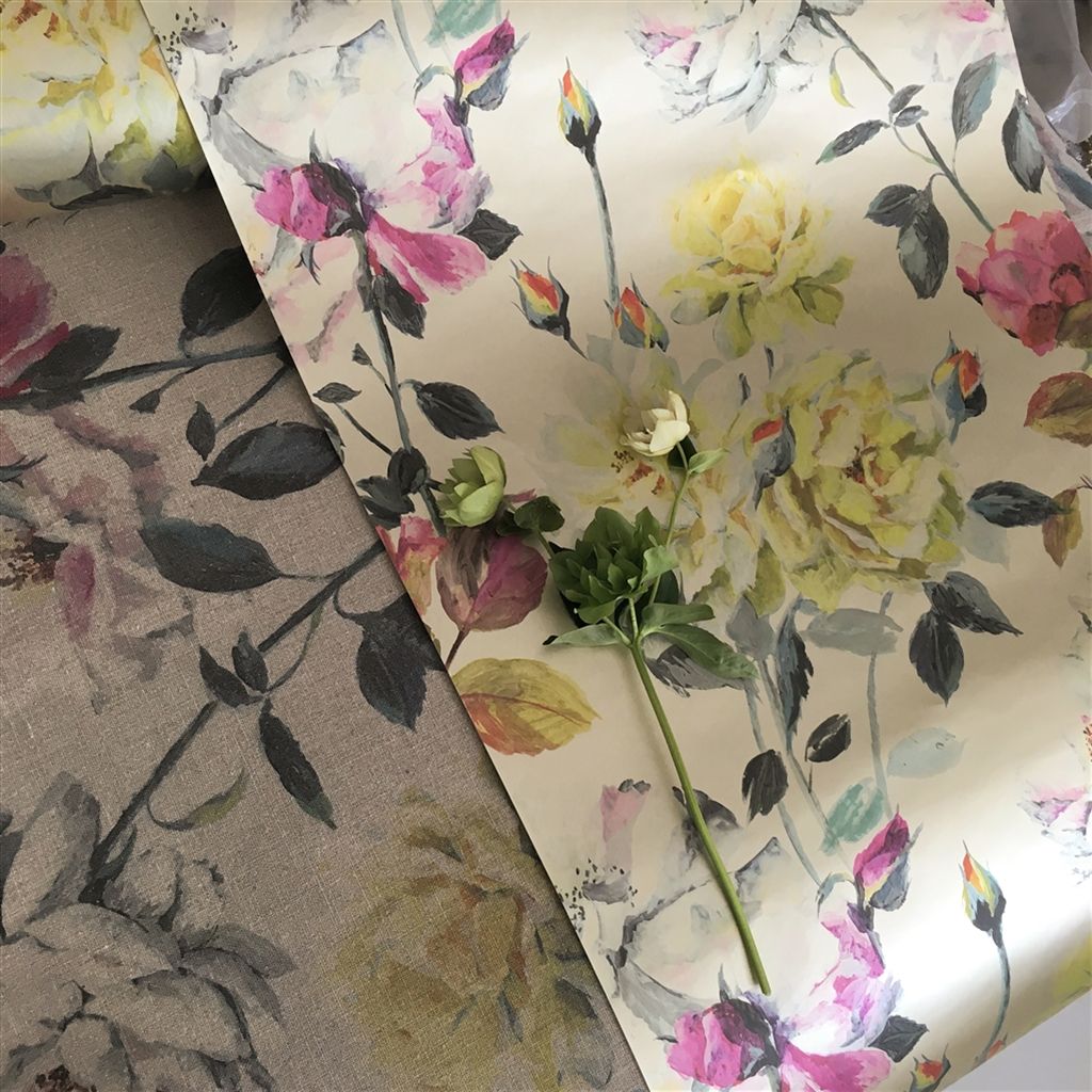 Couture Rose - Tuberose (The Edit - Flowers Wallpaper Volume I)