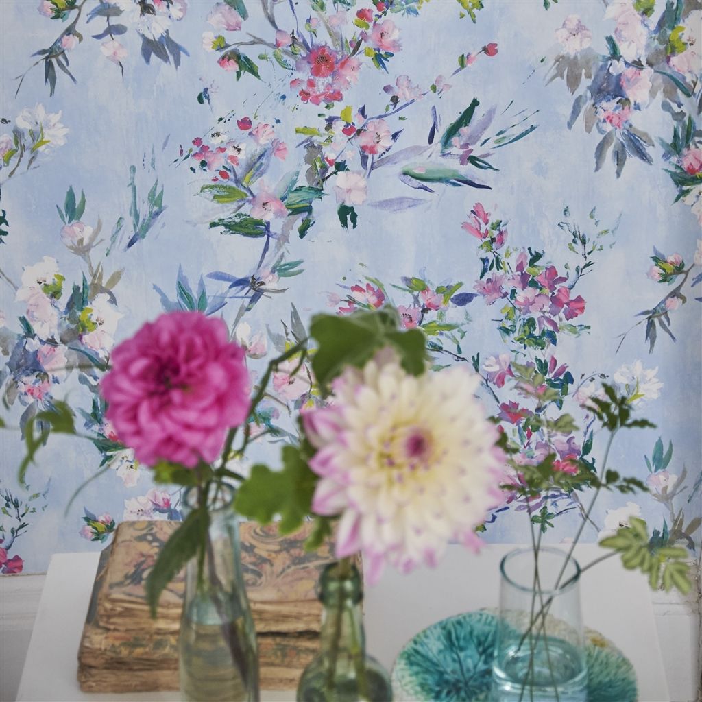 Faience Sky (The Edit - Flowers Wallpaper Volume I)