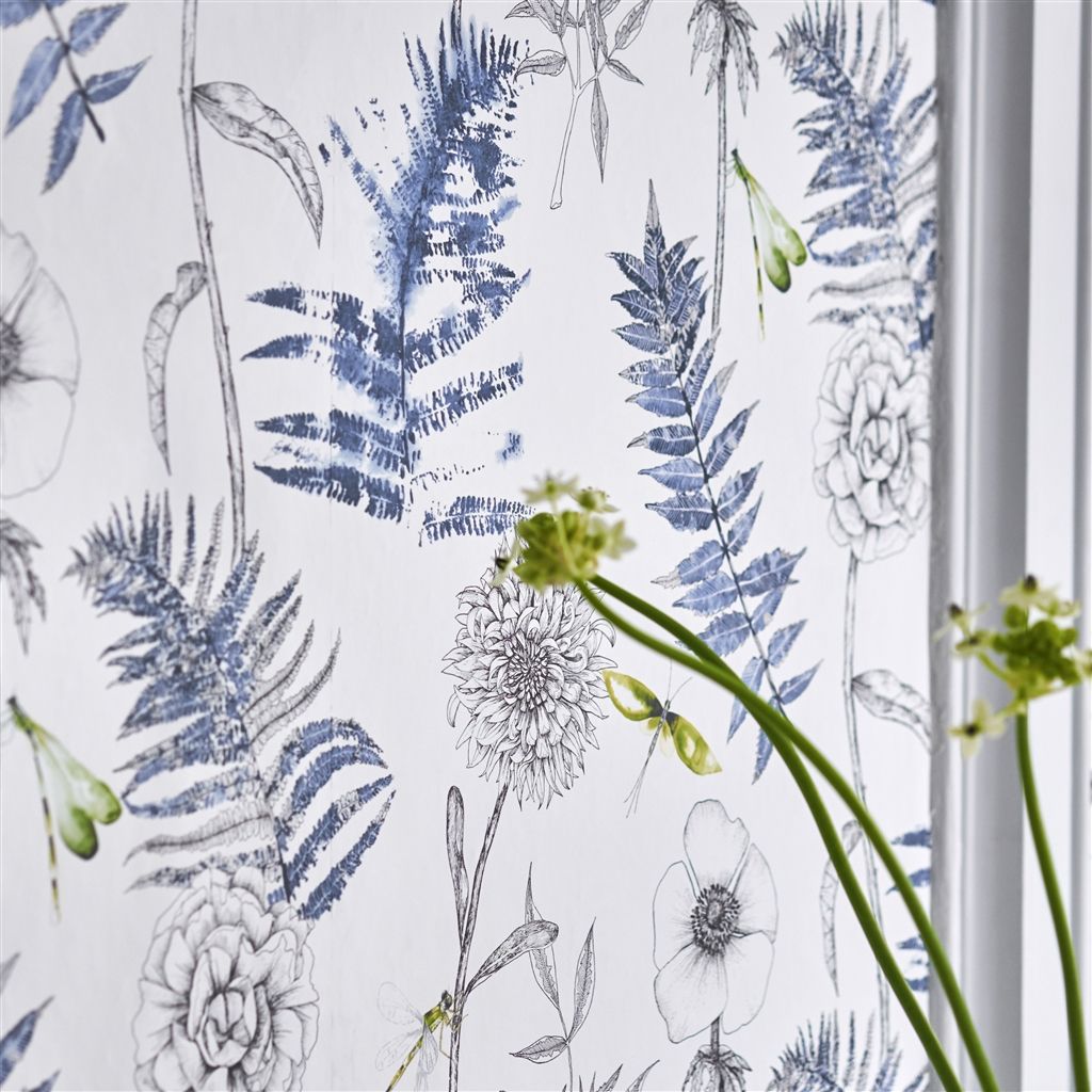 Acanthus Indigo (The Edit - Flowers Wallpaper Volume I)