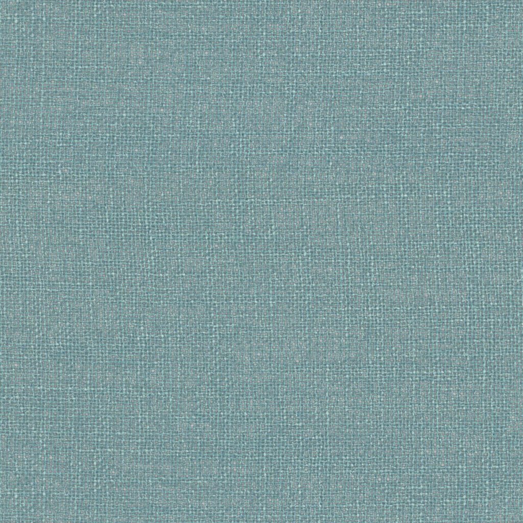 Mistral Peacock