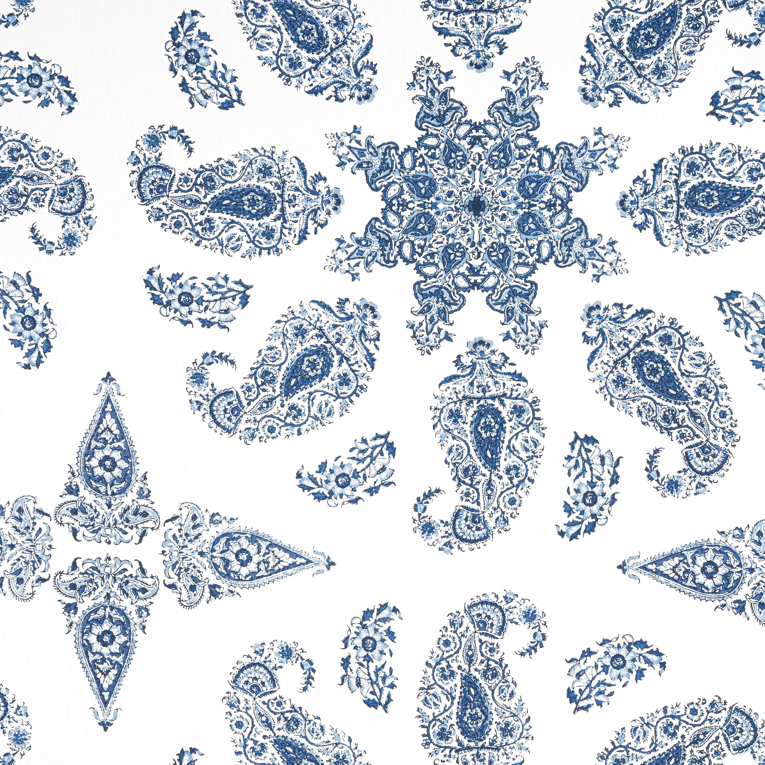 EAST INDIA - Blue and White