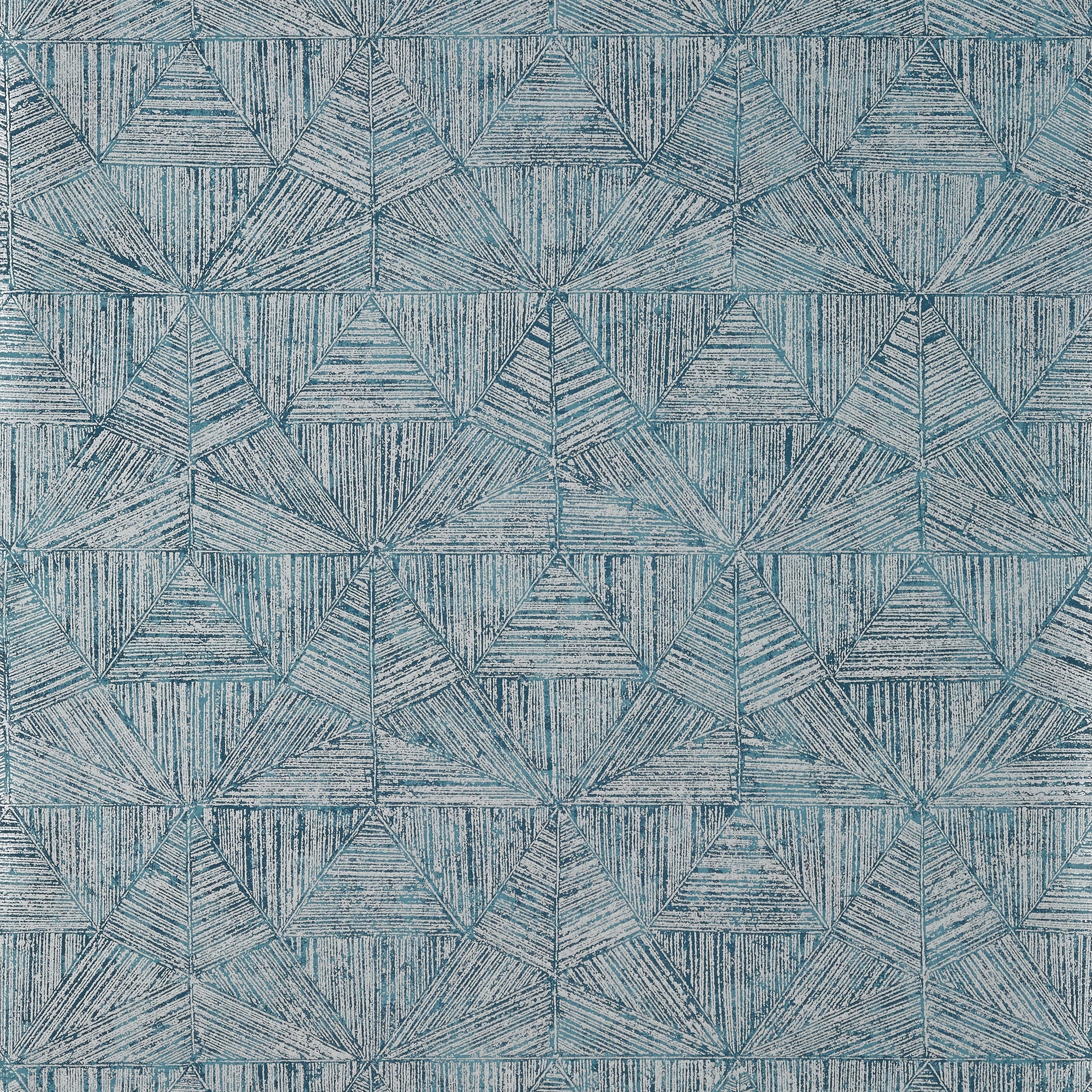 CRYSTALLA - Metallic Silver on Mineral