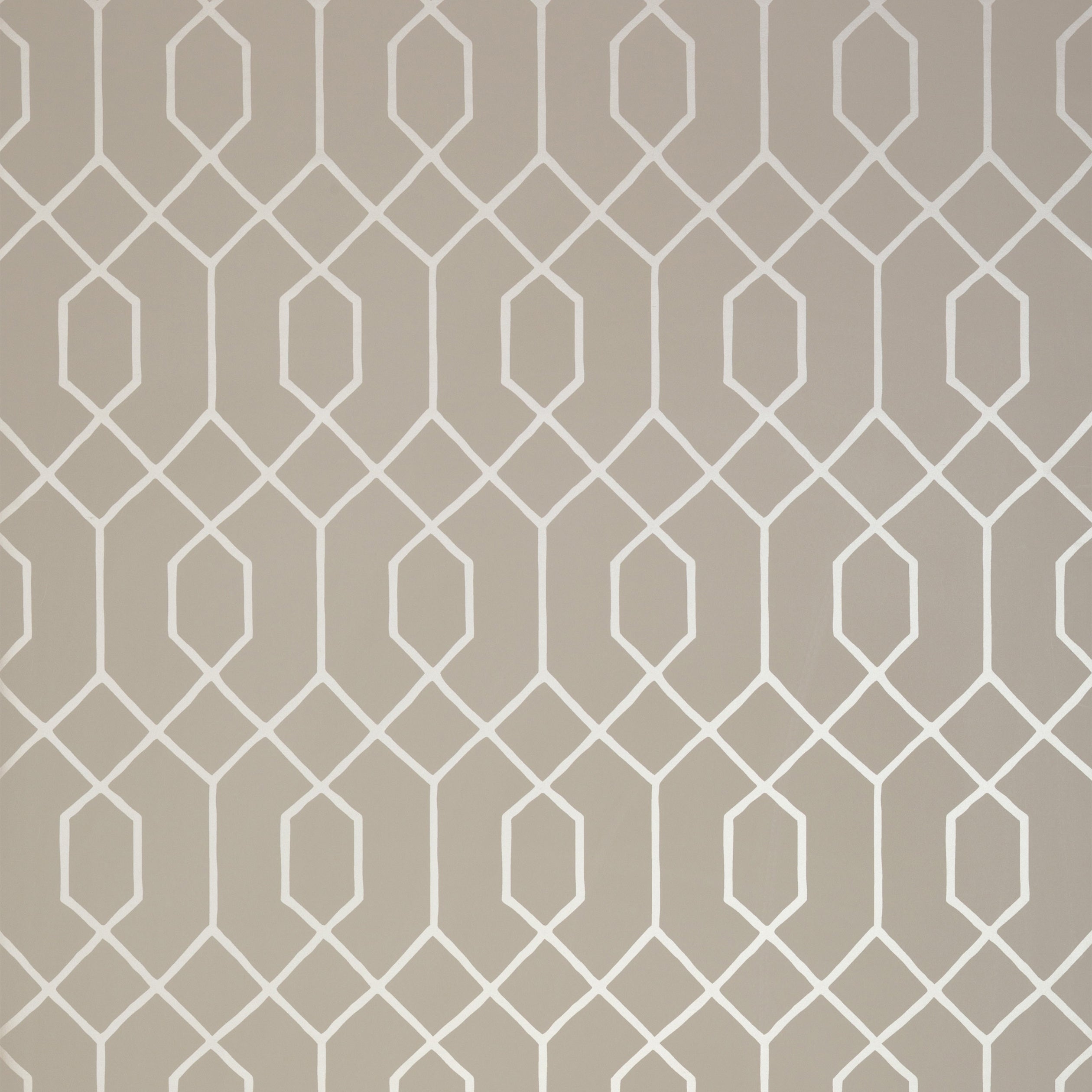 LA FARGE - Metallic Pewter on Taupe
