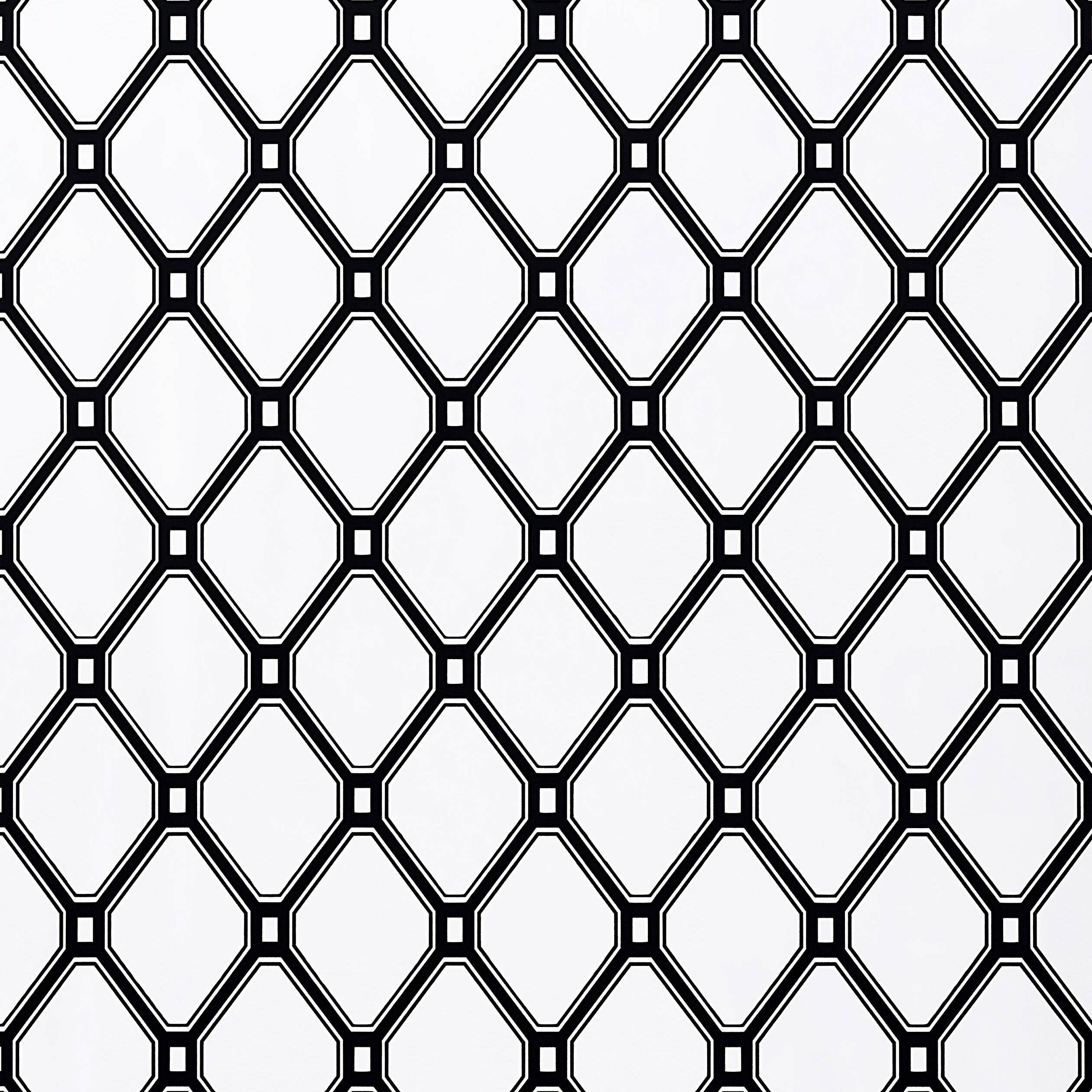 INGRID - Black on White