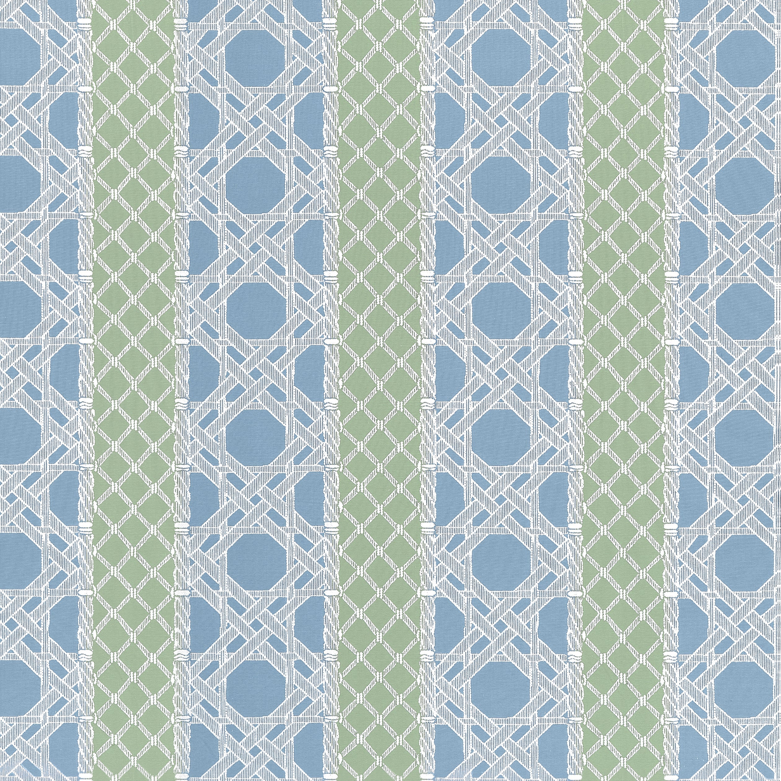 TRELLIAGE - Cornflower and Clover