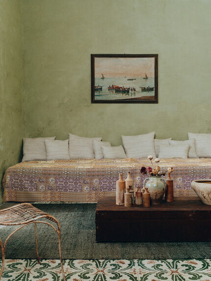 Kantha - 19615325