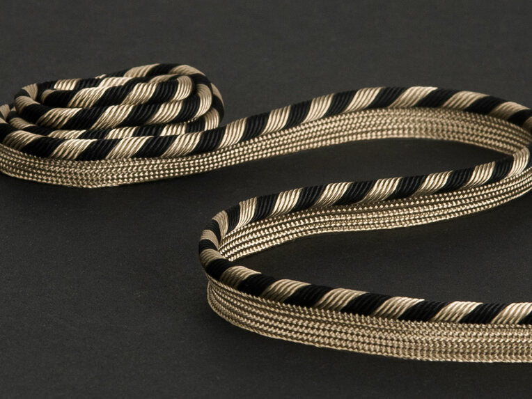 String - 60023895