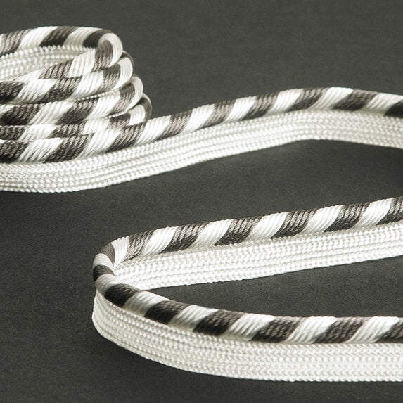 String - 60023992