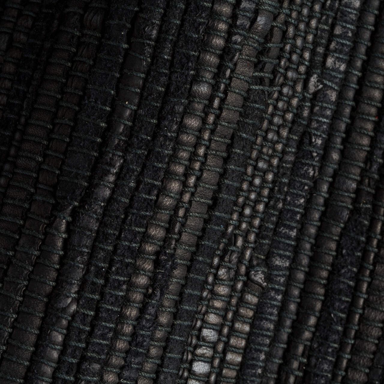 Pezzara Black